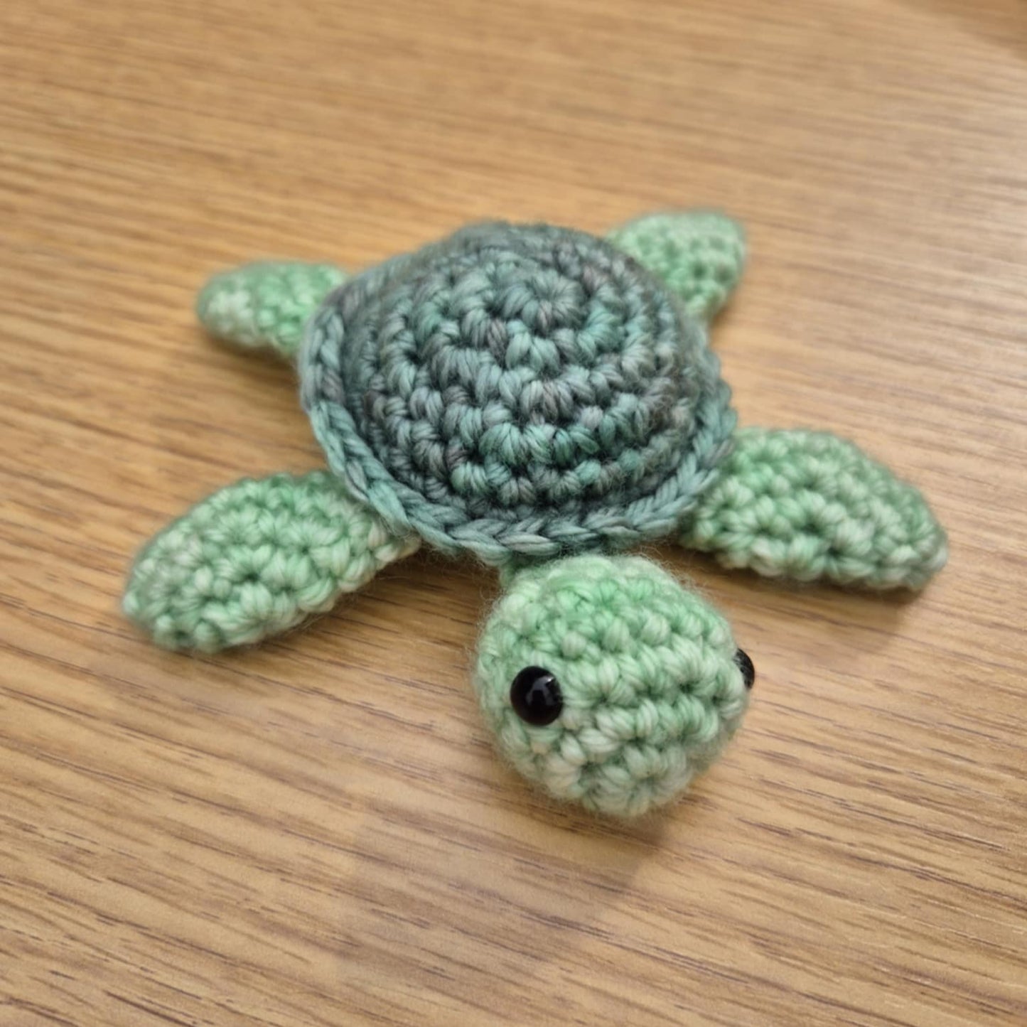 DIY Turtle Crochet Kit – Beginner-Friendly Amigurumi (Hand Dyed Merino Wool)