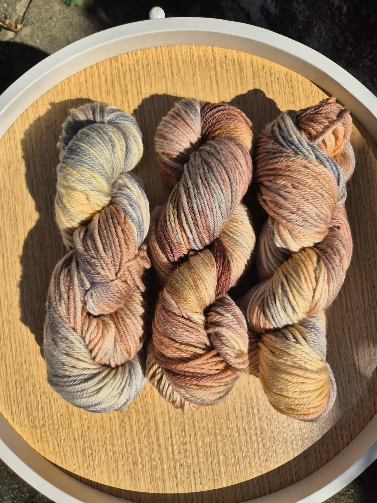 Emu – Hand Dyed 100% Merino Yarn (8ply DK, 100g Skein)