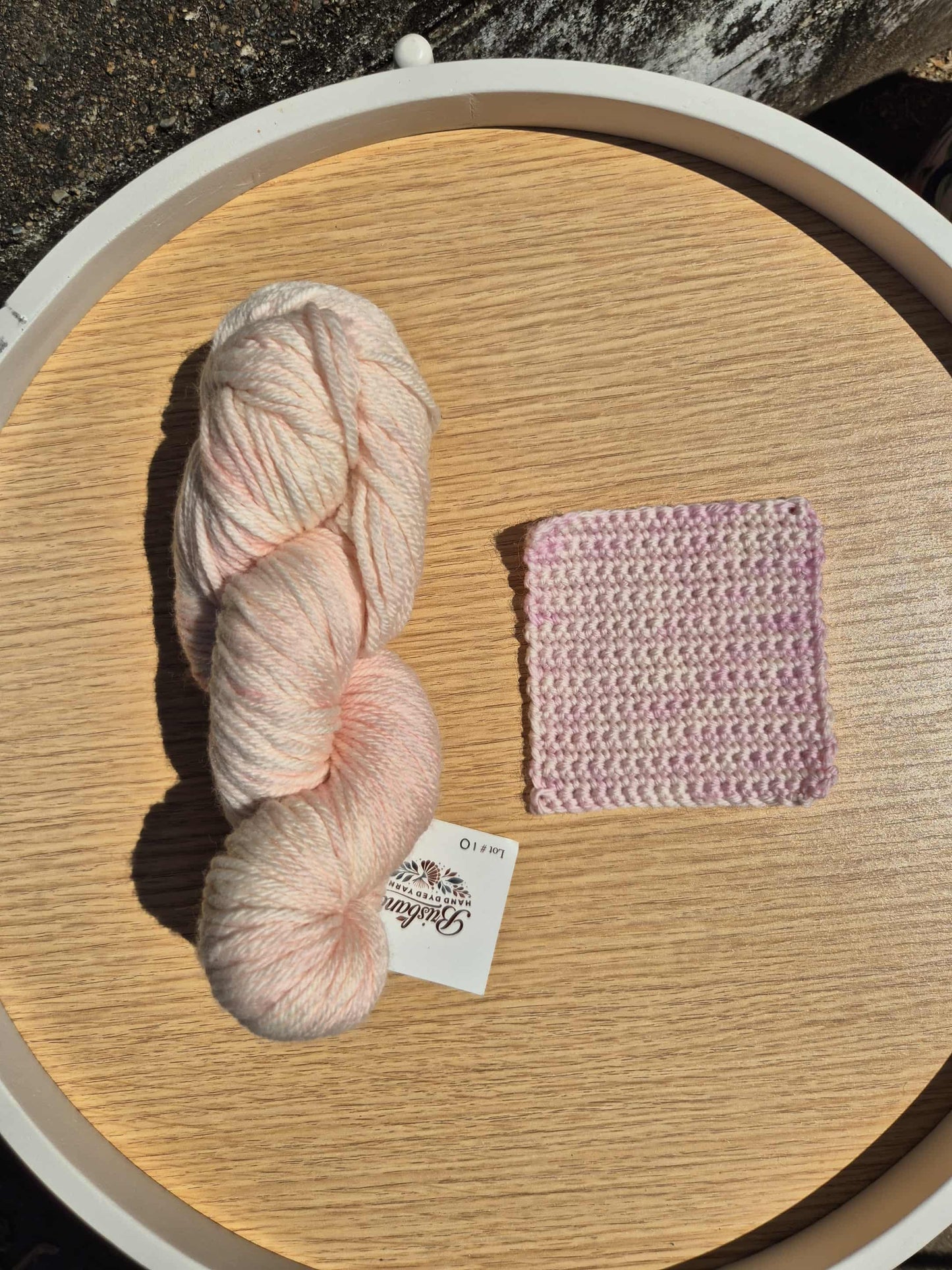 Millions of Peaches – Hand Dyed 100% Merino Yarn (8ply DK, 100g Skein)
