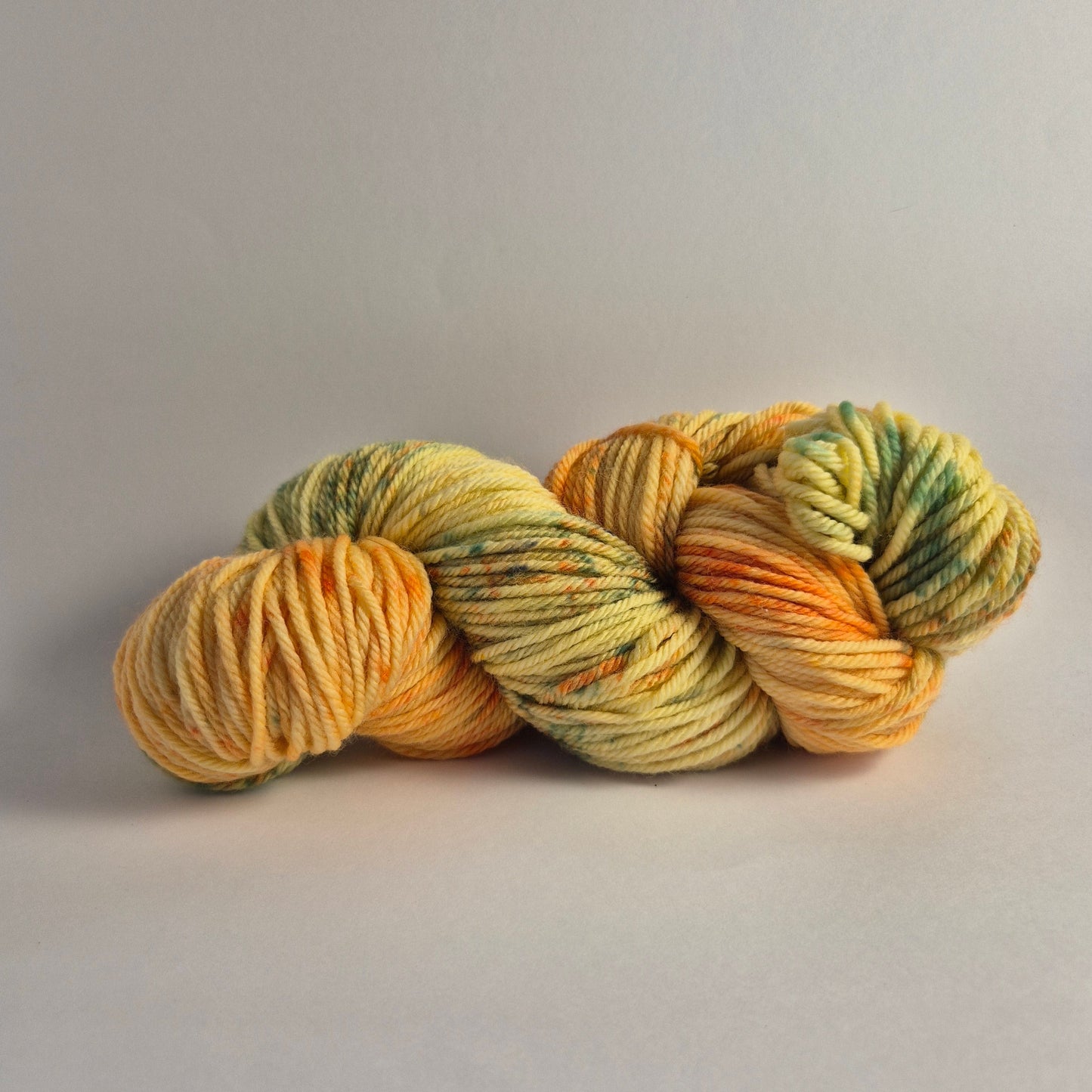 Sun Conure – Hand Dyed 100% Merino Yarn (8ply DK, 100g Skein)