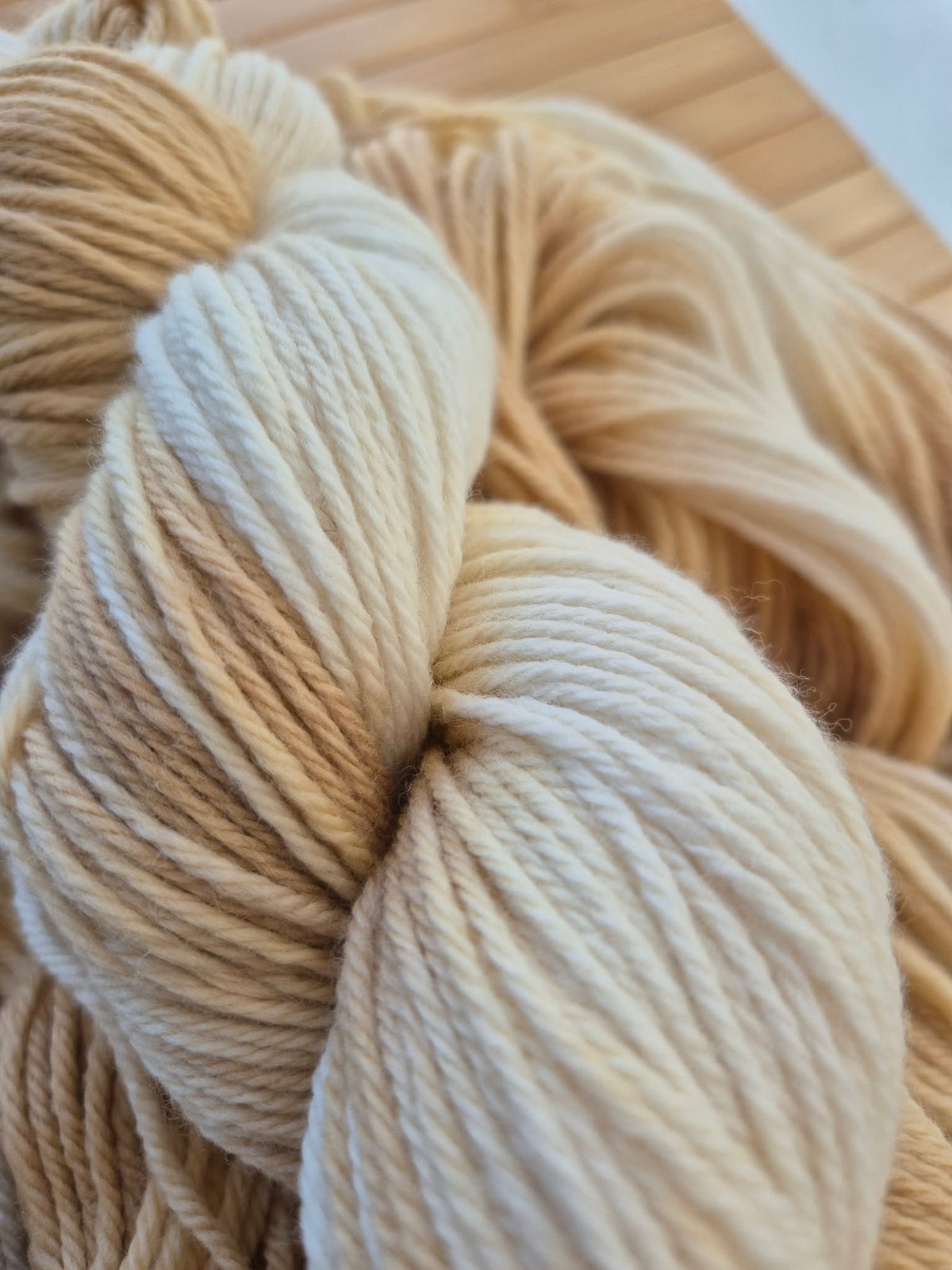 NEW BASE — Jersey Caramel — 100% Merino Wool