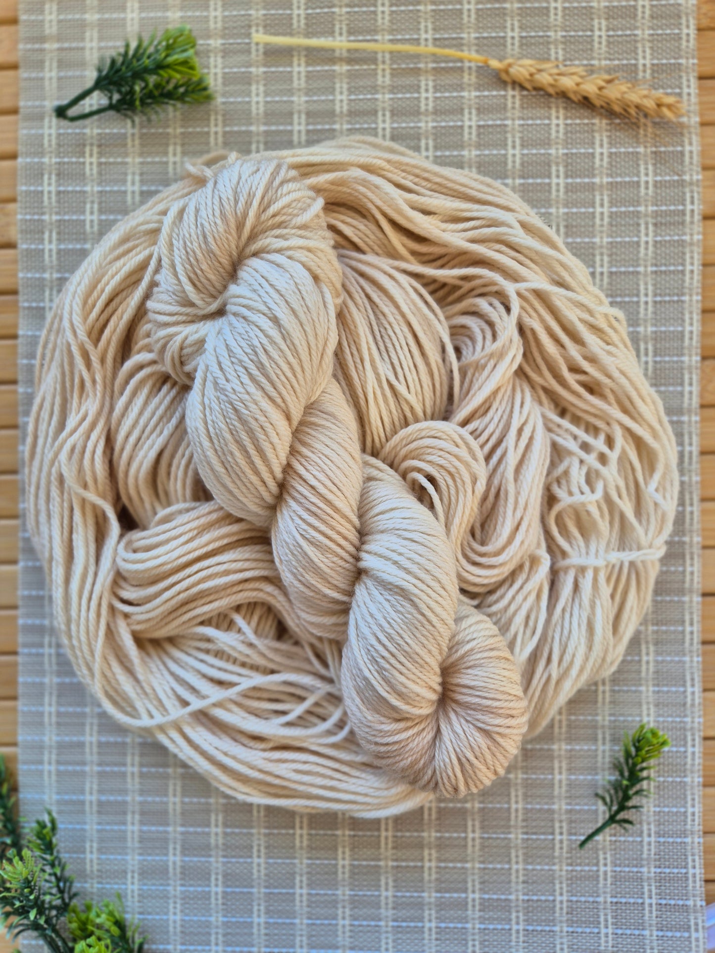 Wheat – Soft and Warm Neutral Merino Wool 8ply DK, 100g