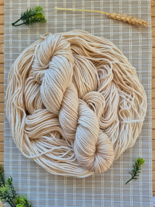 Wheat – Soft and Warm Neutral Merino Wool 8ply DK, 100g
